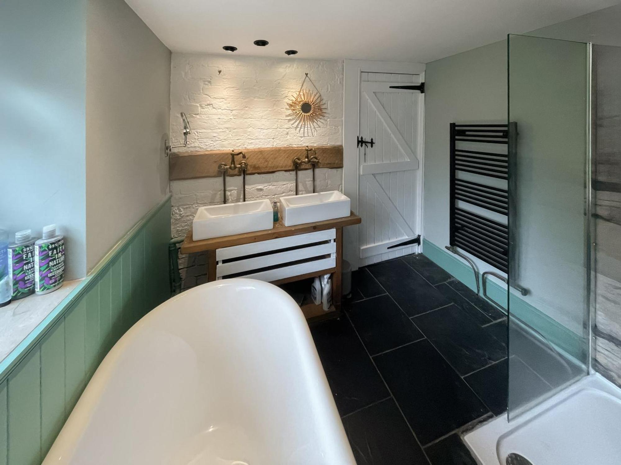 Tollgate Cottage Leek Bagian luar foto