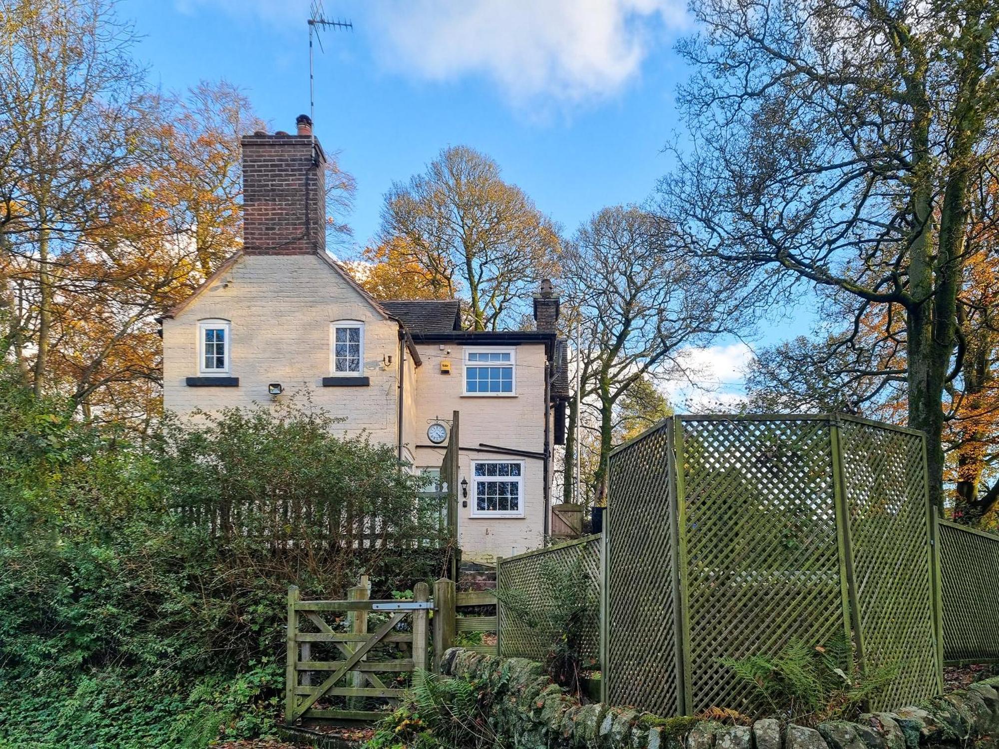 Tollgate Cottage Leek Bagian luar foto