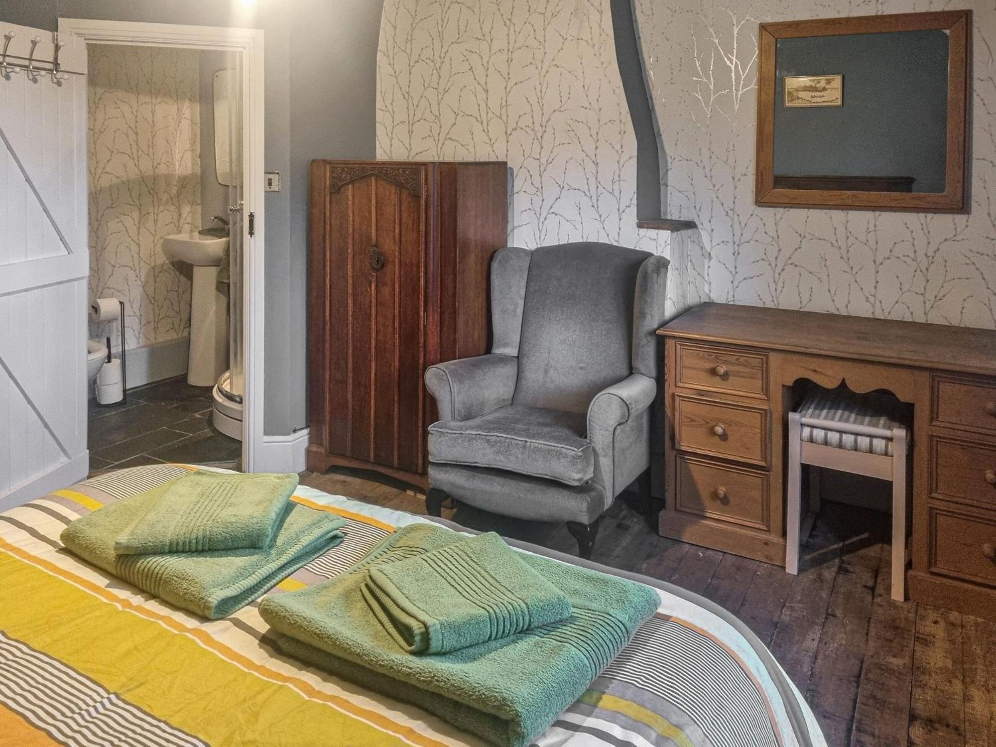 Tollgate Cottage Leek Bagian luar foto